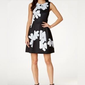 Calvin Klein Fit And Flare Black & White Floral Dress Retail $129 Size 8